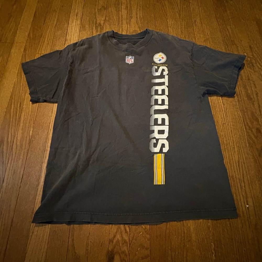 Pittsburgh Steelers Vertical Logo T-Shirt XL Black Reebok NFL Equipment - Picture 1 of 3
